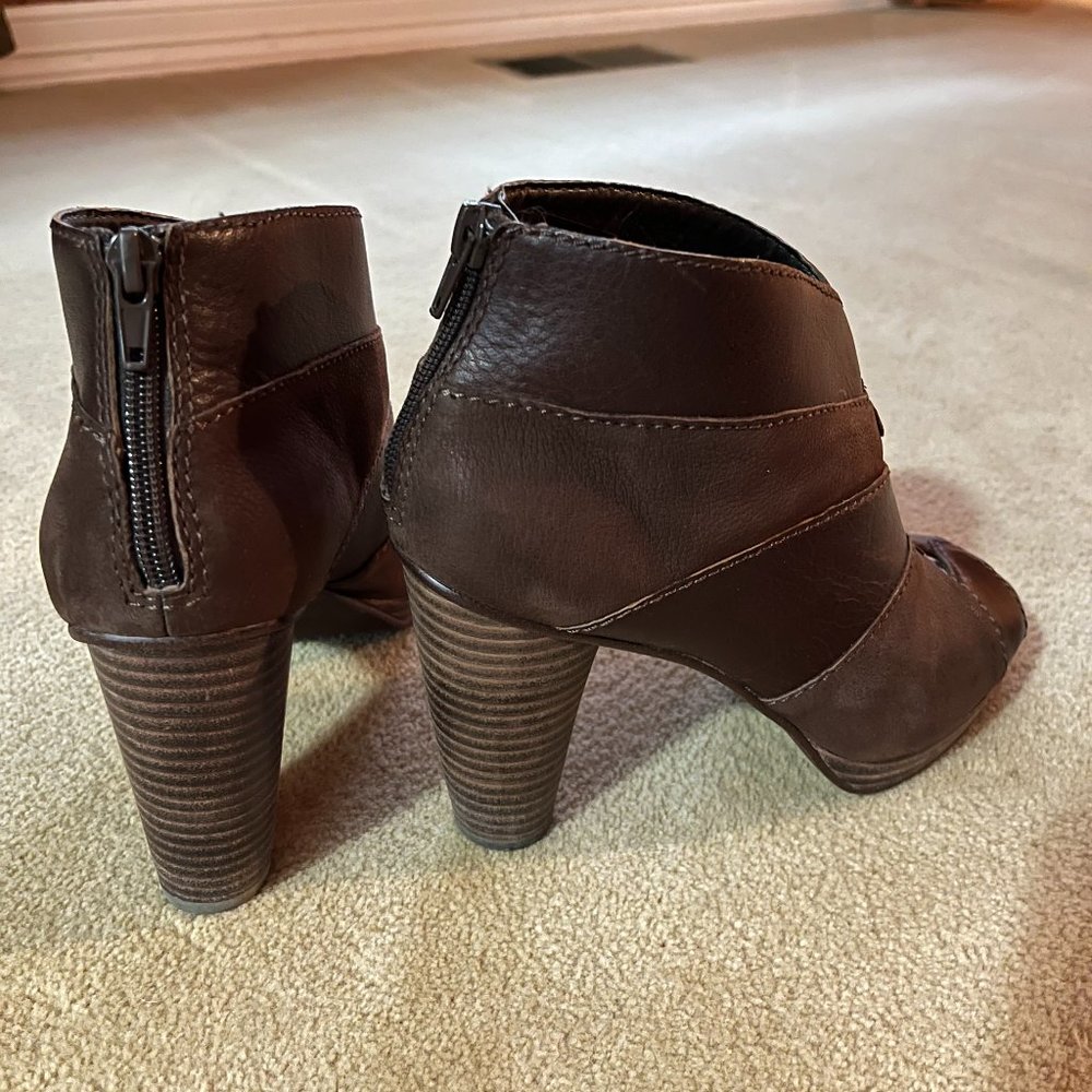 Like New Chocolate Brown Fossil Bobbi Peep-Toe Bootie 8 View 6